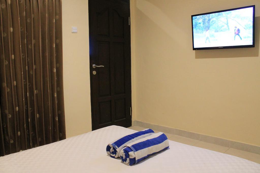 Chillin Kuta Homestay Zimmer foto